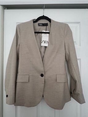 Zara Beige Tailored Single-Button Blazer